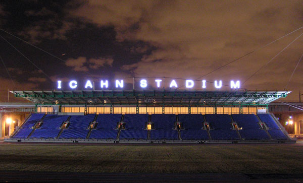 2006-09-Icahn-Stadium_SloanLED