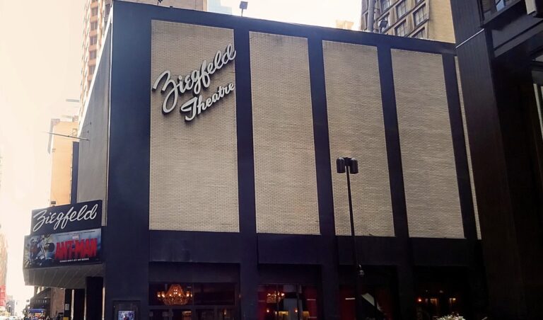 Cheers to the Ziegfeld Theatre, the ultimate screen for sweeping drama