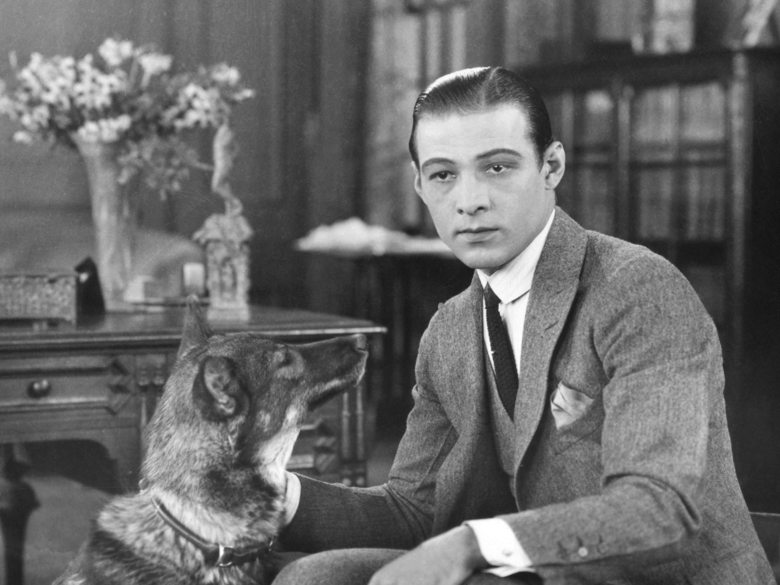 Rudolph Valentino, the tragic idol of the Age - The Bowery Boys: York City History