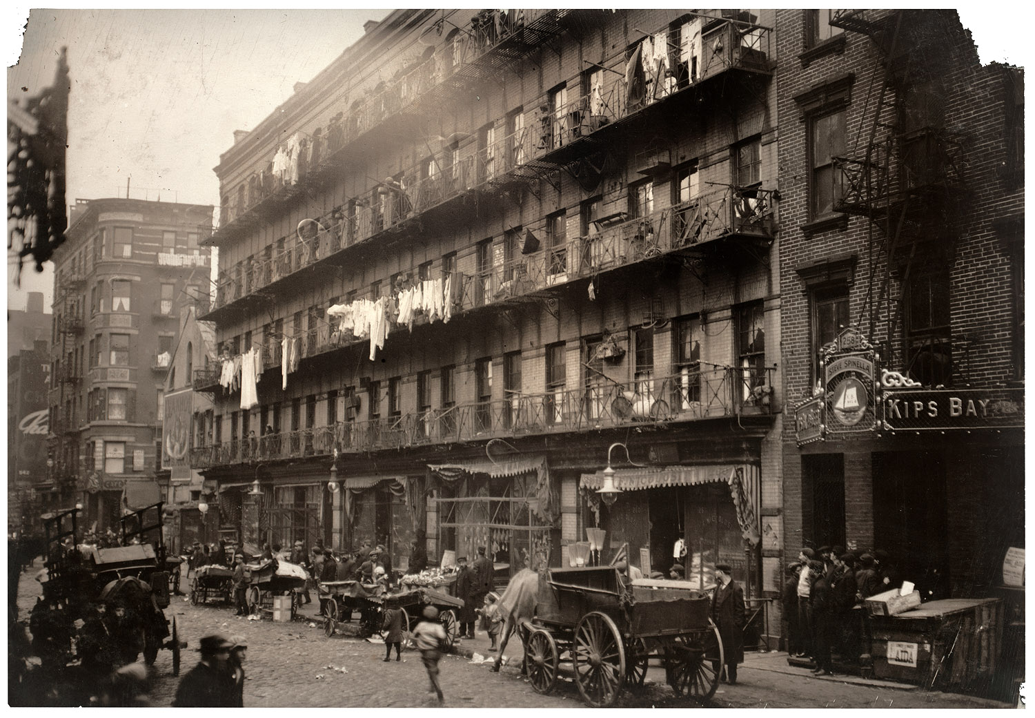 Elizabeth Street near Houston Street 1912 (Cleaned up image courtesy Shorpy)