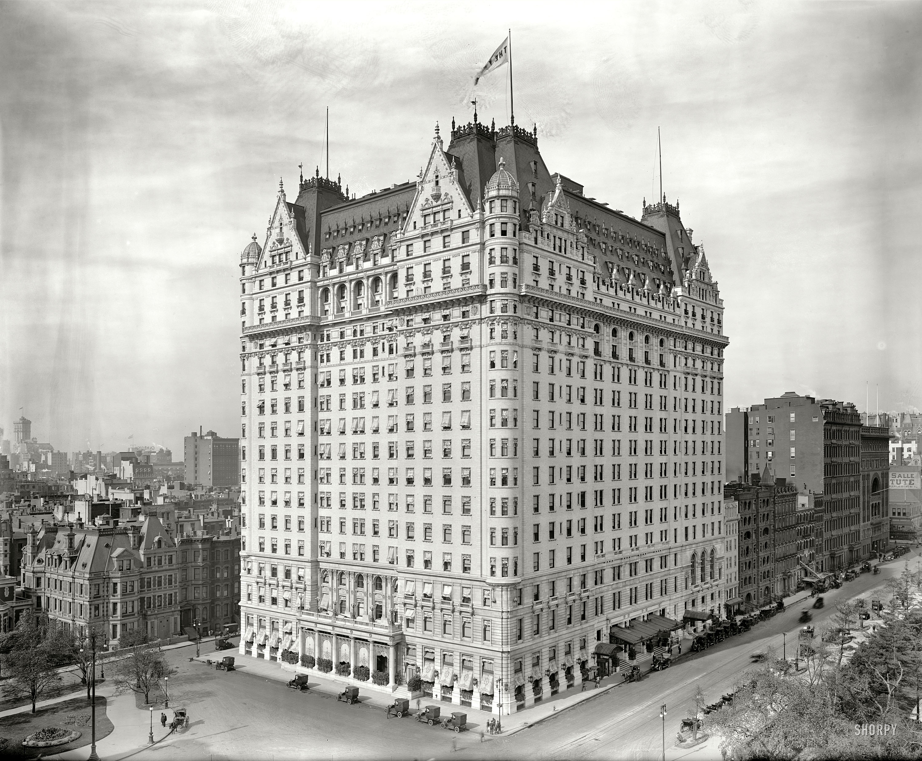 The Plaza Hotel From the Champagne Porch to the Black and White Ball