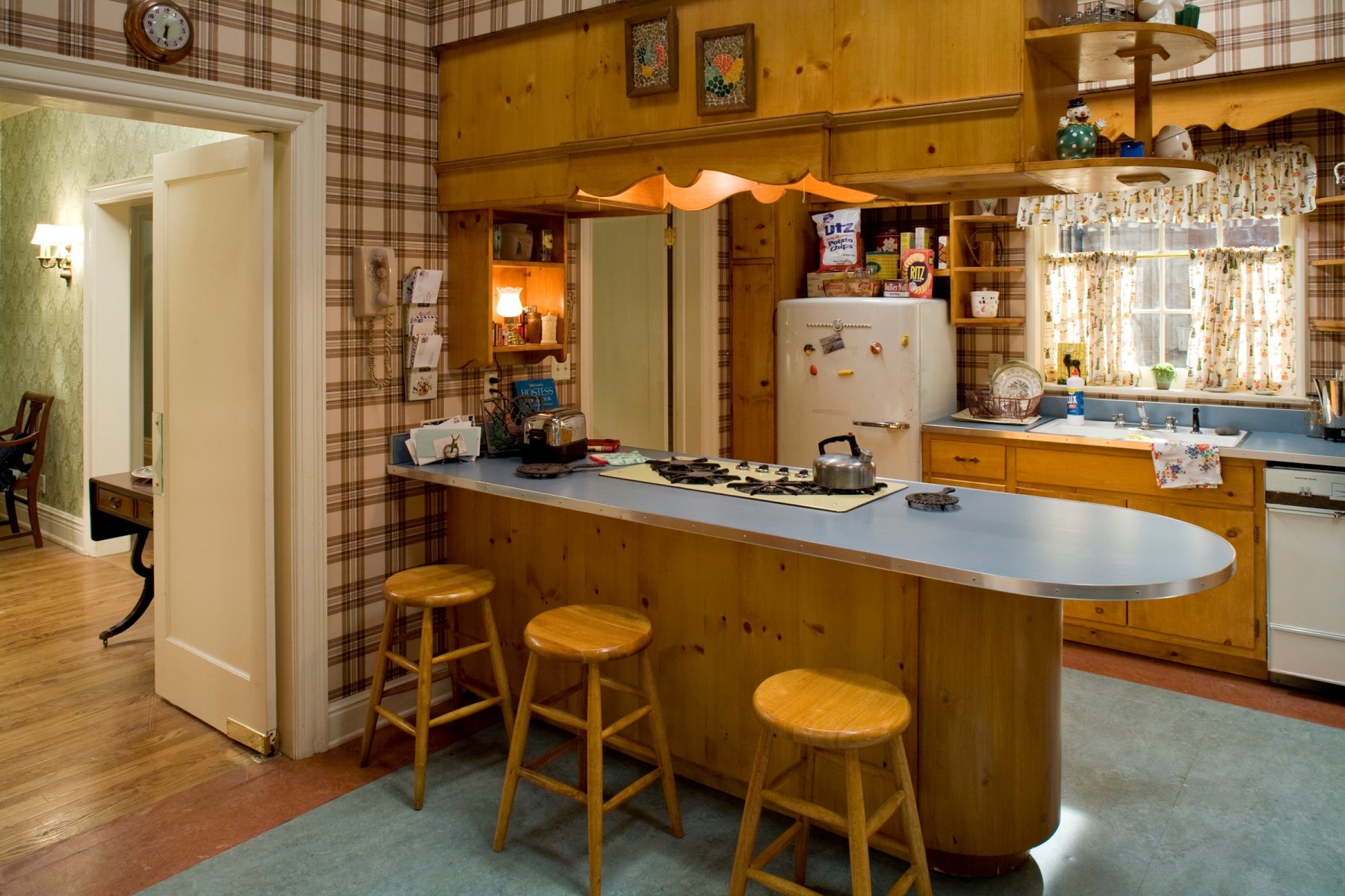 The Draper kitchen, one of the rooms carefully recreated in the museum's exhibition. Credit: Carin Baer/AMC