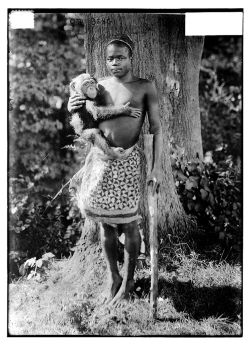 1906 photograph of Ota Benga, described as being taken at Bronx Zoo. (Wikimedia) Title: Ota Bengi     Creator(s): Bain News Service, publisher     Date Created/Published: [no date recorded on caption card]     Medium: 1 negative : glass ; 5 x 7 in. or smaller.     Reproduction Number: LC-DIG-ggbain-22741 (digital file from original negative)     Rights Advisory: No known restrictions on publication.     Call Number: LC-B2- 3971-2 [P&P]     Repository: Library of Congress Prints and Photographs Division Washington, D.C. 20540 USA http://hdl.loc.gov/loc.pnp/pp.print     Notes:         Title from unverified data provided by the Bain News Service on the negatives or caption cards.         Forms part of: George Grantham Bain Collection (Library of Congress).         General information about the Bain Collection is available at http://hdl.loc.gov/loc.pnp/pp.ggbain     Format:         Glass negatives.     Collections:         Bain Collection     Bookmark This Record:        http://www.loc.gov/pictures/item/ggb2005022751/