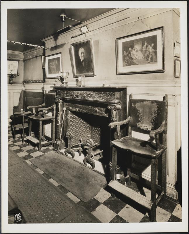 16 Gramercy Park South. The Players Club. Interior, view of playroom and bar, before alterations