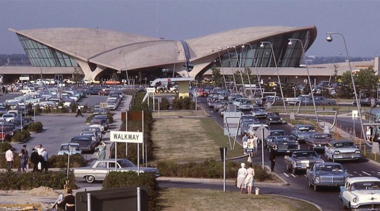 Eero Saarinen and his three gifts to New York